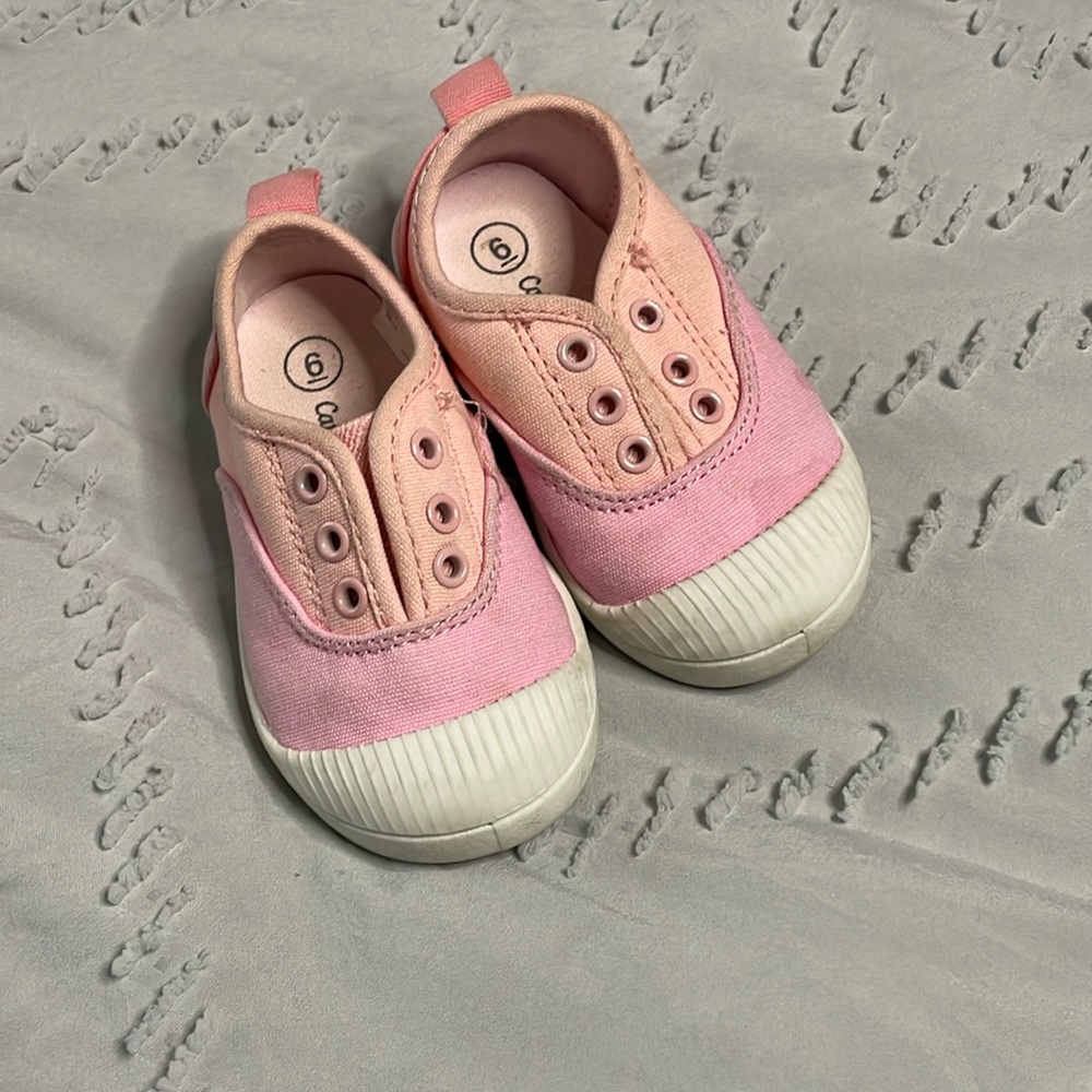 Toddler Girl Slip on sneakers